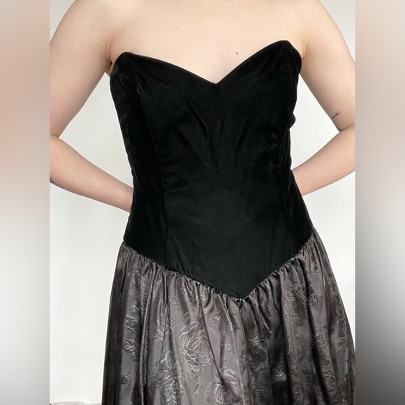 Gunne Sax by Jessica McClintock Vintage Black Velvet Strapless Dress Floral M - Picture 3 of 16